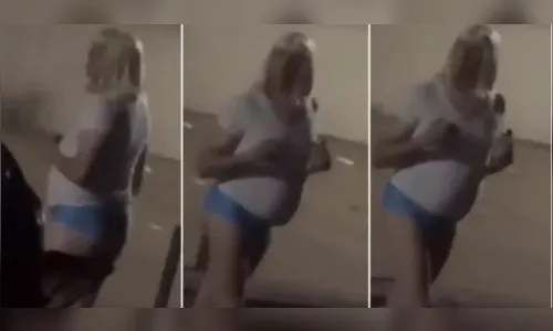 Pastor é flagrado usando calcinha e peruca para 