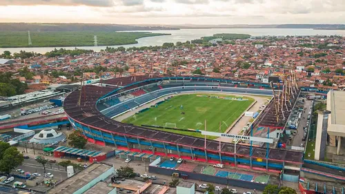 Os times se enfrentam na tarde deste sábado, no Estádio Rei Pelé