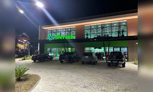 Sicredi Agroempresarial PR/SP reinaugura agência em Apucarana