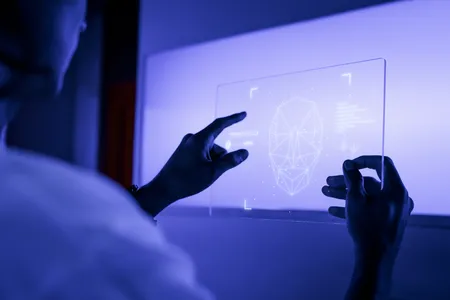 18 pessoas já denunciaram o caso.