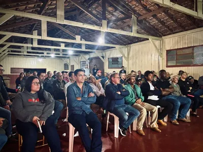 A audiência contou com a presença da comunidade local, que pôde acompanhar os detalhes do projeto, tirar dúvidas, opinar e contribuir com sugestões