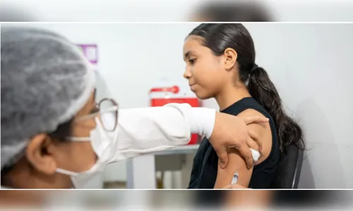 Vacina contra HPV reduz em 58% casos de câncer de colo de útero