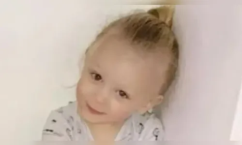 Menina de 6 anos morre em incêndio causado por vape na tomada