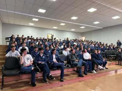 A palestra foi realizada nesta terça-feira (2)