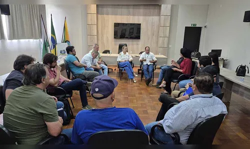 Prefeita em exercício de Ivaiporã discute obras com Copel e Sanepar