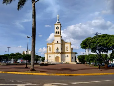 A umidade relativa do ar oscila de 29% a 76%