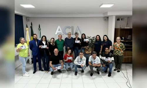 Acia premia com R$10 mil em vales-compra em Apucarana