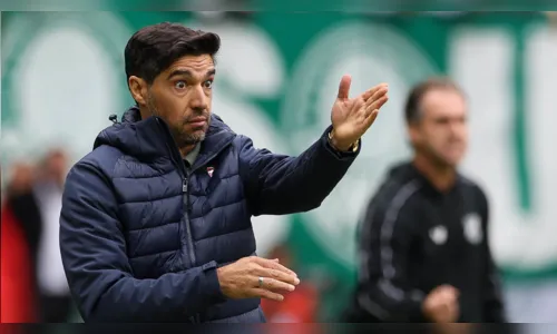 Abel Ferreira retorna aos treinos e foca no duelo com o Inter