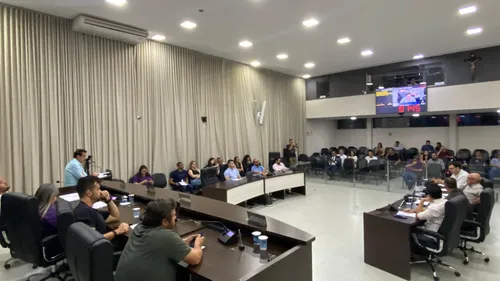 Aprovada por unanimidade, a comissão será composta por cinco vereadores