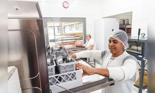 Paraná investe R$ 30 mi em lava-louças e equipamentos para escolas