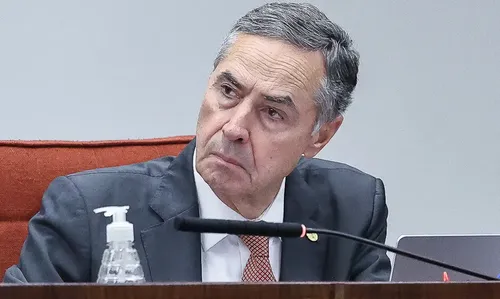 Barroso negou qualquer tipo de perseguição a Bolsonaro
