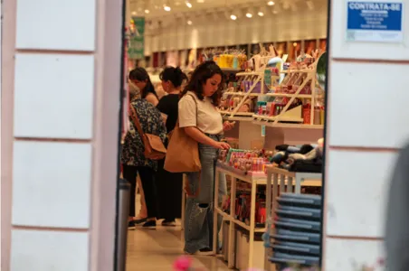 Comércio do PR cresce 2,3% em julho e lidera setor no Sul e Sudeste
