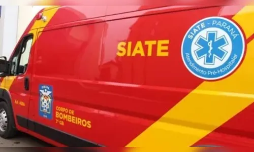 Motociclista fica ferido após bater contra árvore em Apucarana