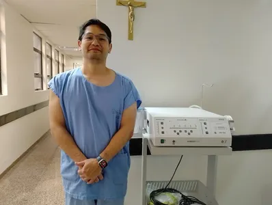 Dr. Gustavo Jun, neurocirurgião