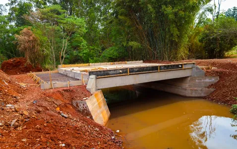 Duas pontes estão quase finalizadas em Arapongas.