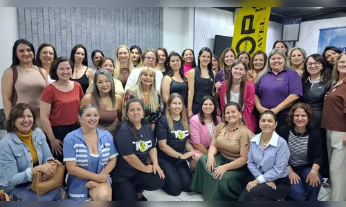 Câmara da Mulher Empreendedora realiza happy hour na Top Tour Travel
