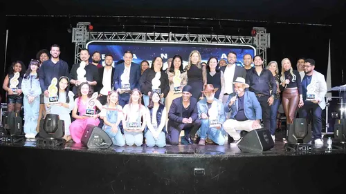 Fevanoi 2025 reúne talentos e emociona público em Ivaiporã