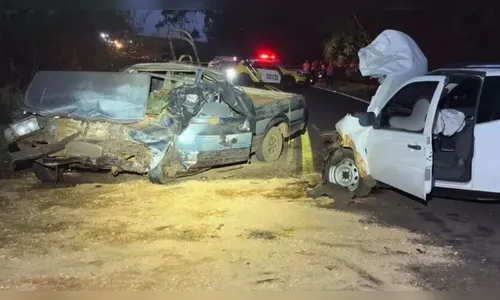 Uma pessoa morre em colisão frontal na PR-558