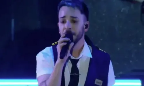 Junior Lima solta palavrão em protesto contra anistia a Bolsonaro