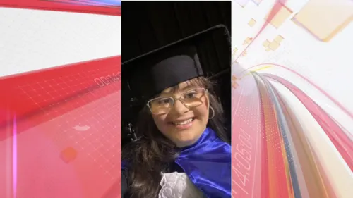 Luiza está entre as três primeiras professoras de pós-graduação do mundo com síndrome de down.