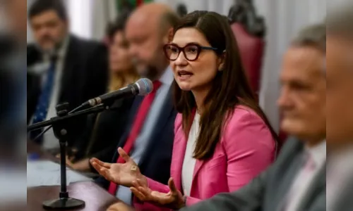 Filha de Fachin, ministro do STF, é alvo de agressões na UFPR