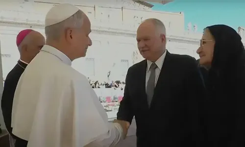 Antes de assumir presidência do STF, Fachin visita papa Leão XIV