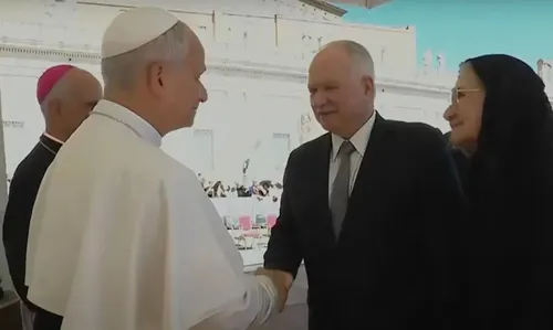 Ministro com o papa Leão XIV