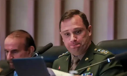 STF garante liberdade a Mauro Cid por delação premiada