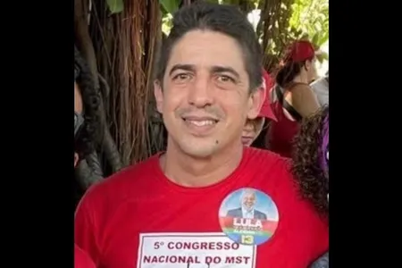 Neurocirurgião brasileiro Ricardo Barbosa