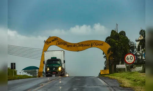 PR leva cursos de qualificação e vagas de emprego à ExpoAstorga 2025