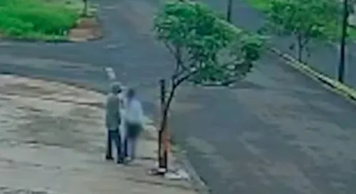 O homem foi preso pela Polícia Civil (PC-PR) nesta terça-feira (16)