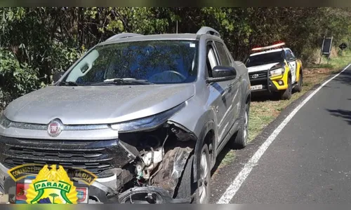 Carro bate em Fiat Toro e condutor foge em Marilândia do Sul