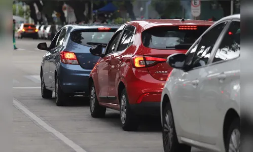 PR: emplacamentos de veículos aumentam após anúncio de redução do IPVA