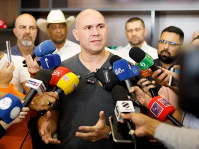"O que houve foi adaptação", afirma prefeito Abilio
