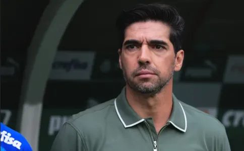 O técnico Abel Ferreira deverá entrar com um time misto para enfrentar o Fortaleza.