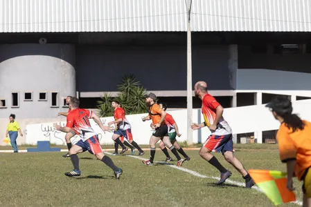 Para quem se interessa pelo esporte e deseja conhecer mais sobre o Apucarana Rugby, a equipe mantém um canal de comunicação ativo por meio de suas redes sociais