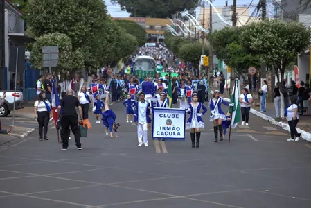Passeata Cívica foi realizada na manhã desta sexta-feira (05)