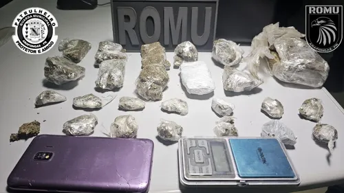 Romu prende homem com quase meio quilo de maconha em Arapongas