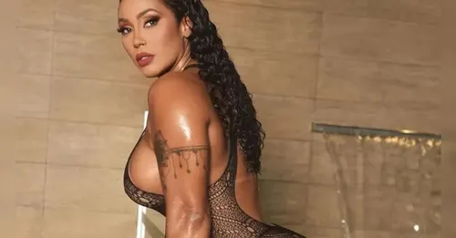 Rosiane deixou a Gang do Samba após anos de sucesso e enfrentou dificuldades em sua transição para a carreira solo