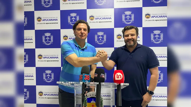 deputado estadual Anibelli Neto (MDB) e vereador Sidnei de Oliveira