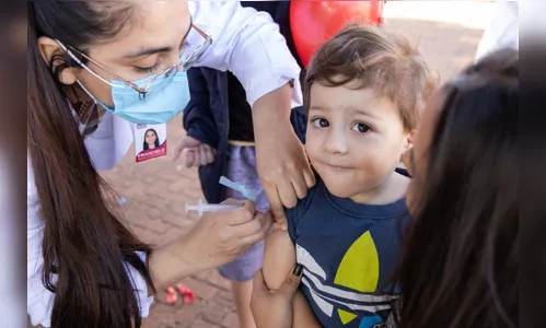 Prefeitura reforça importância da vacinação durante matrícula escolar