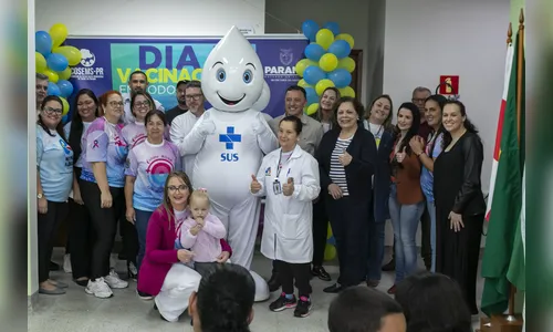 Dia D de Multivacinação mobiliza 10 mil profissionais em todo o Paraná