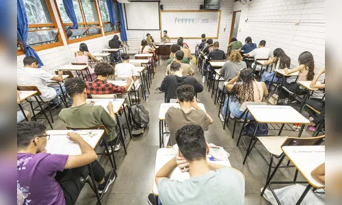 UEM aplica provas de vestibular em Apucarana e mais 10 cidades neste domingo