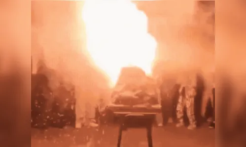 Experimento de vulcão em escola da Argentina explode e fere 17