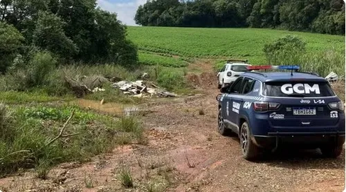 A mulher foi socorrida e segue internada.