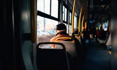 Choro de criança em ônibus gera suspeita e mobiliza PM em Apucarana