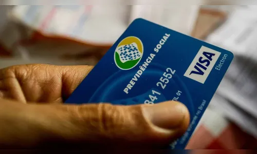 Idosa perde quase R$10 mil em golpes com cartão em Borrazópolis