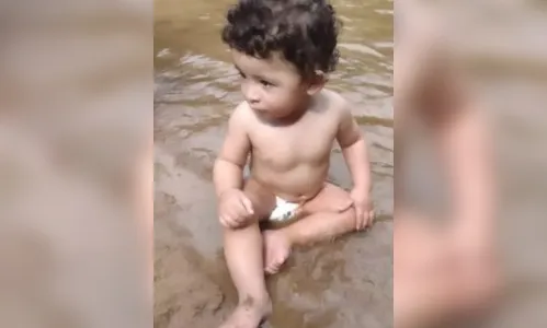 Criança que se afogou em piscina morre em hospital no Paraná