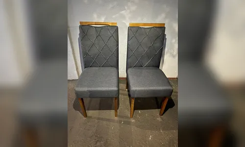 Homem furtas cadeiras, foge de bicicleta, mas é preso em Sabáudia