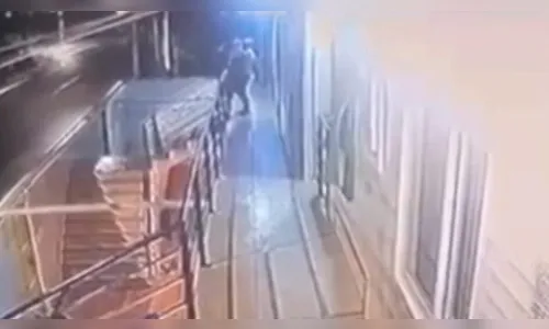 Bebê ferido em ataque a tiros em SC está na UTI em estado grave